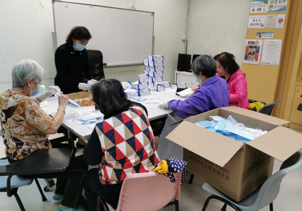 派口罩18